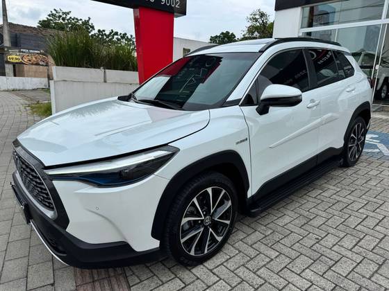 TOYOTA COROLLA CROSS 1.8 VVT-I HYBRID FLEX XRX CVT
